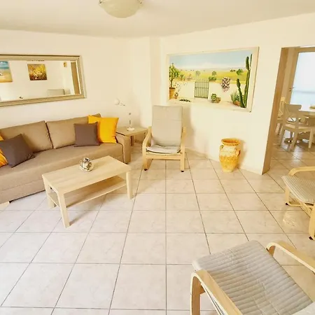 Ambra House * פורטו צ'זראו
